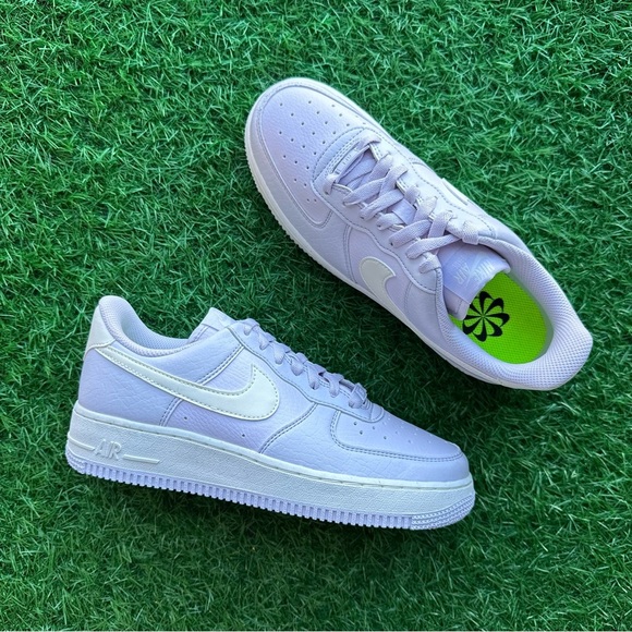 Nike Air Force 1 ‘07 NN Barely Grape - Picture 6 of 11